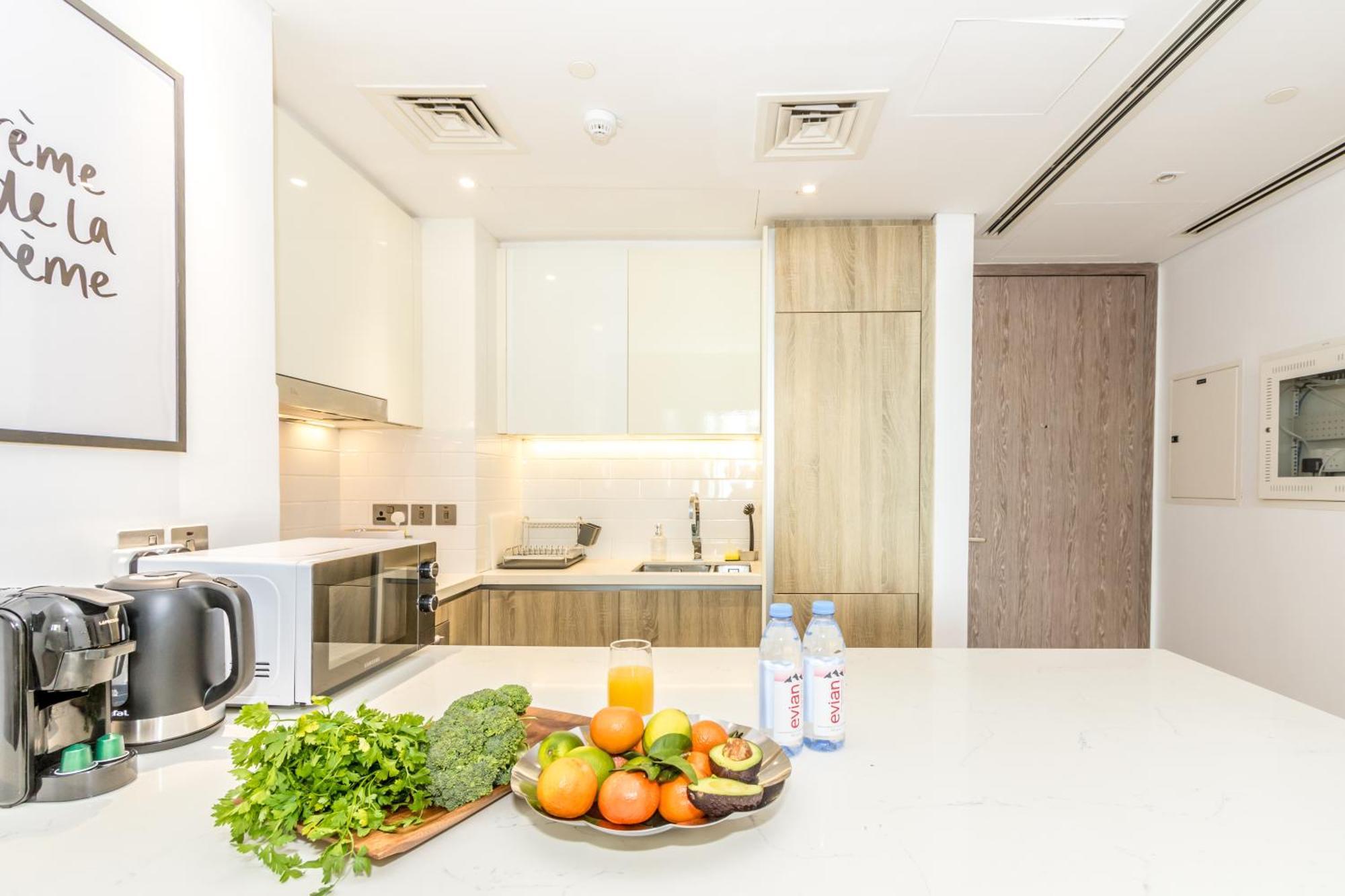 Gma Liv 2br Partly Sea View Apartment *